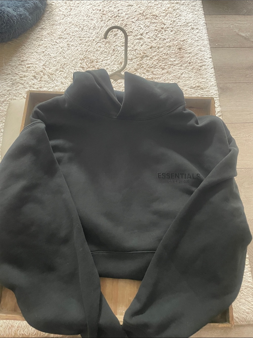 Essentials Black men’s hoodie Sweatshirt large